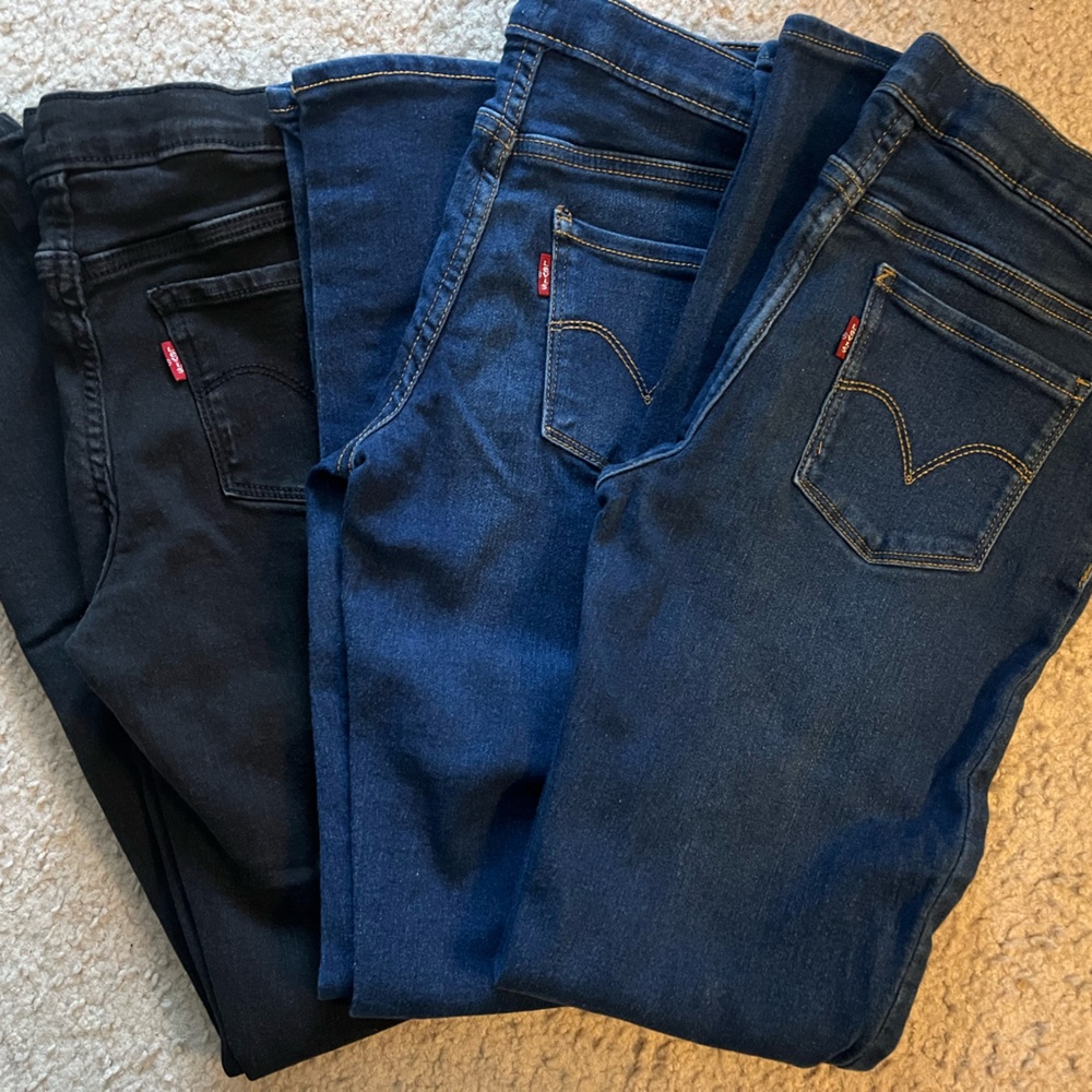 Levi's Jeans in Black and Dark Blue girl’s 14 regular *ADAPTIVE PULL ON JEAN*